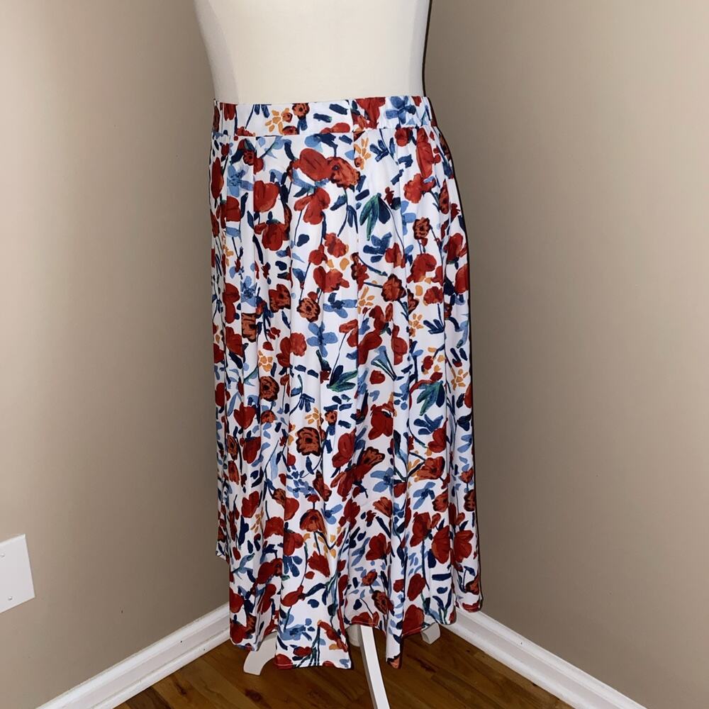 SHEIN Curve Red White Multi Floral Knee Length Flare Lined Skirt 3XL - Picture 2 of 7